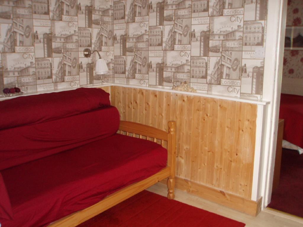 Nethermains House Kilwinning Экстерьер фото